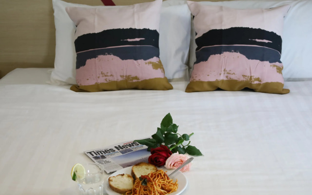 SunSeaSand Hotel (Patong) (SHA Certified)