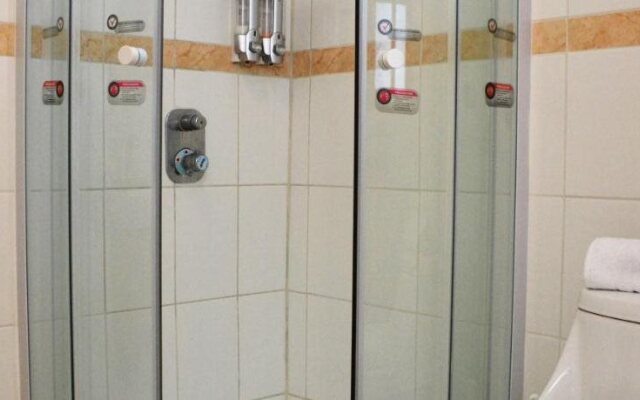 Hostal Valle Mistral - Hostel