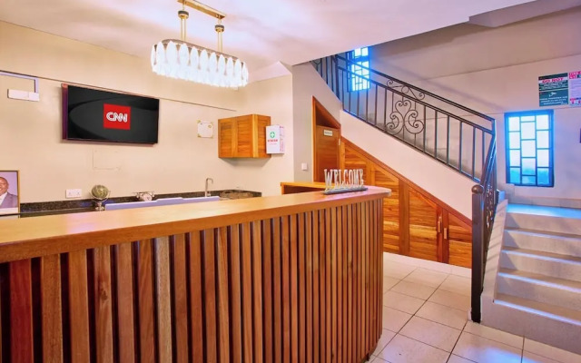 Clayton Luxury Suite