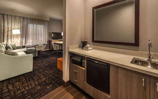 Hampton Inn & Suites Reno West