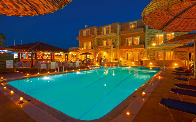 Mistral Hotel - Singles Only