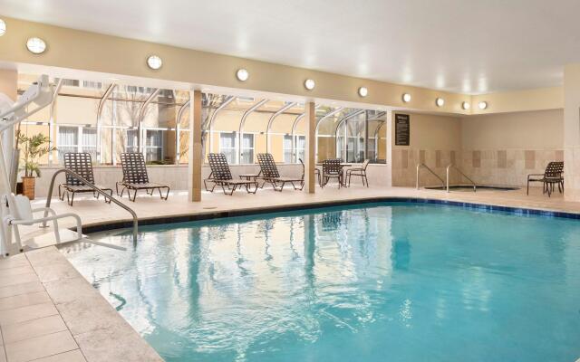 Homewood Suites Columbus Hilliard