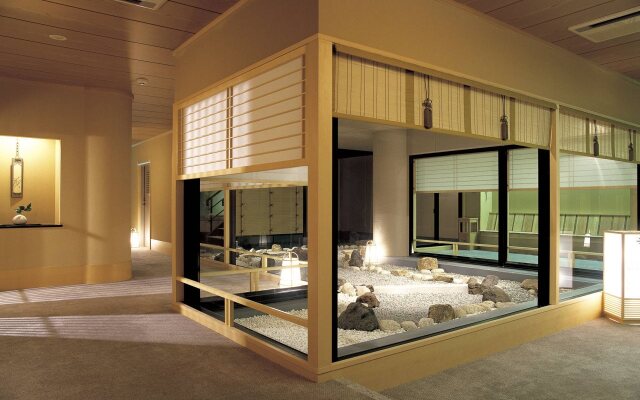 Wakakusa no Yado Maruei Ryokan