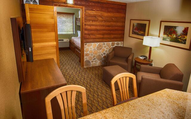 Holiday Inn Express & Suites Grand Canyon, an IHG Hotel