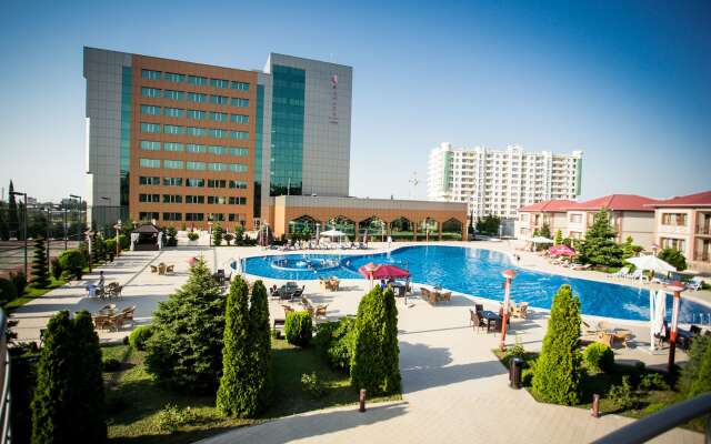 Ramada Plaza by Wyndham Gence