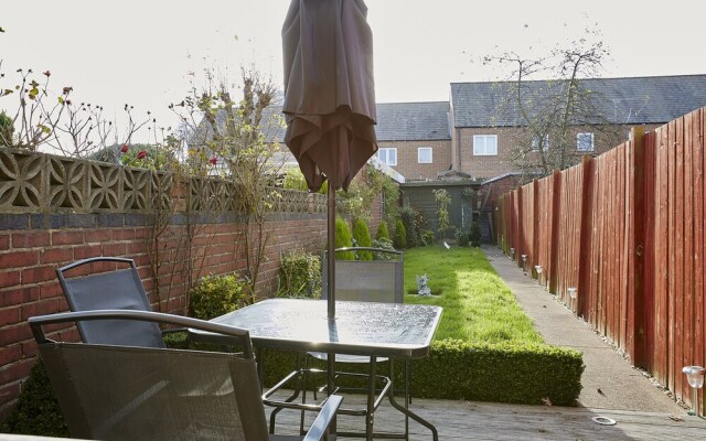 Éire House - Comfortable Coventry Home