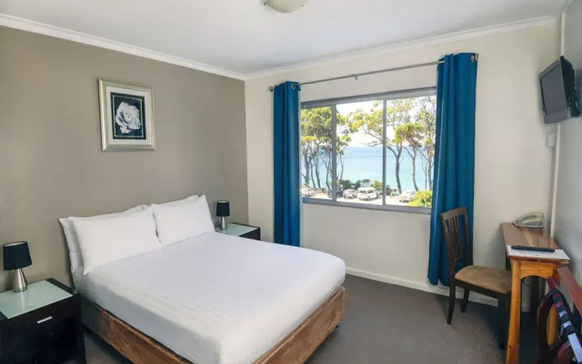 Lufra Beachside Hotel
