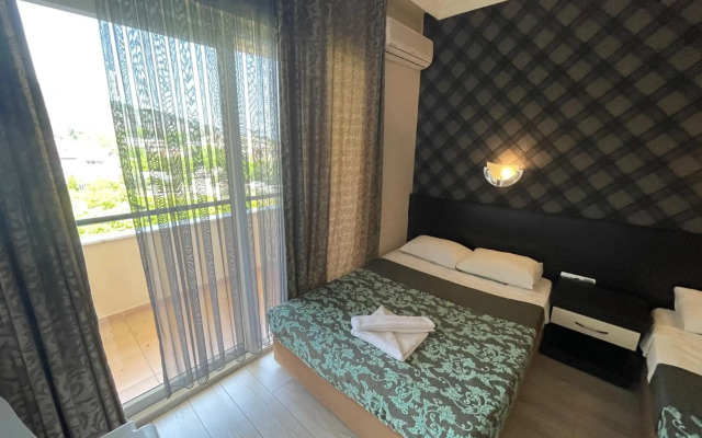 Castle Park Hotel