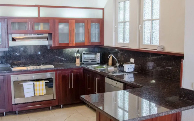 Apartments at Beach Palace