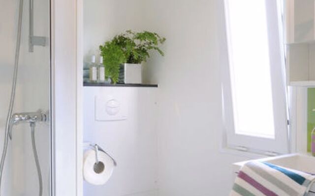 Holiday Home Le Mediterranée - AGL255