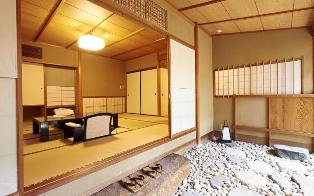 Yakakutei