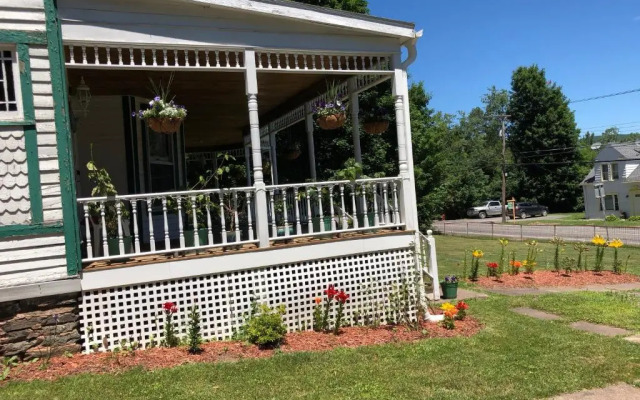 Antique Rose Inn Windham