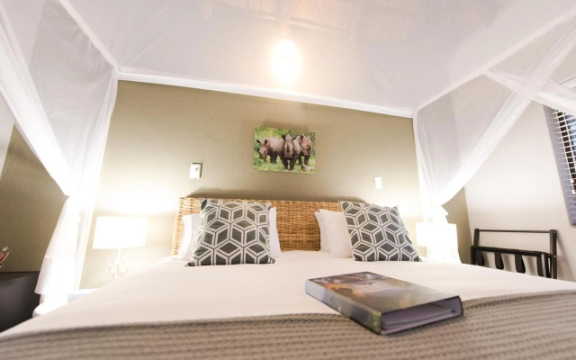 Bushbaby River Lodge