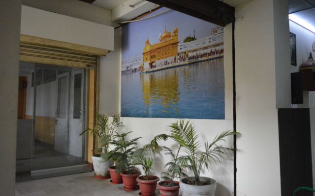 Shubham Hotel