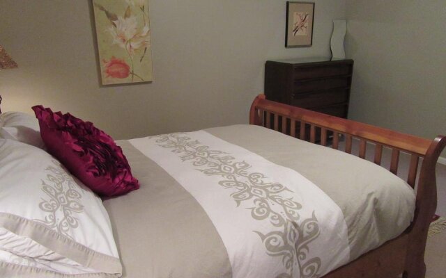 Holly Farm Vacation Suite