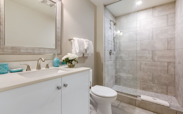 Peaceful Condo near Canal street