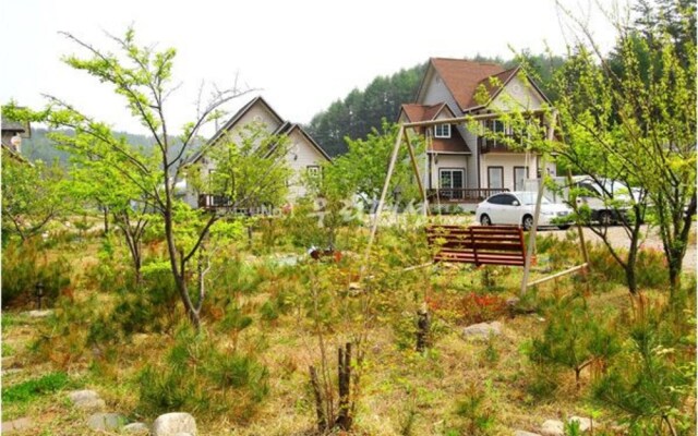 Jeongseon Click Pension