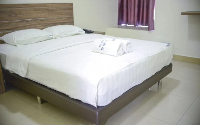Jh Hotel