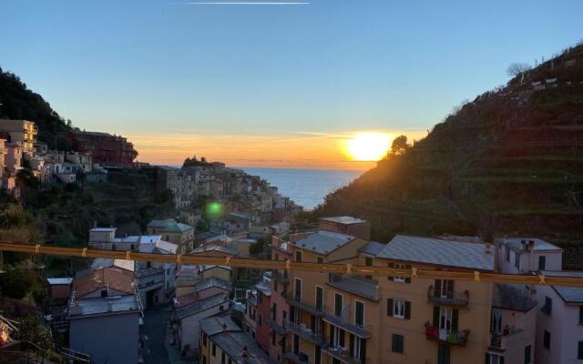 Giovanni Rooms Manarola