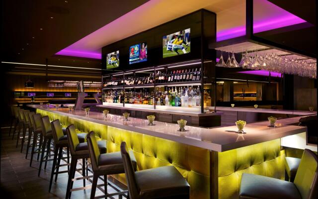 Hilton Anatole
