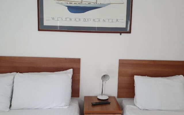 Bay & Harbour Luxury Holiday Apartments