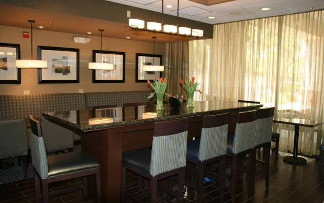 Hampton Inn Gainesville