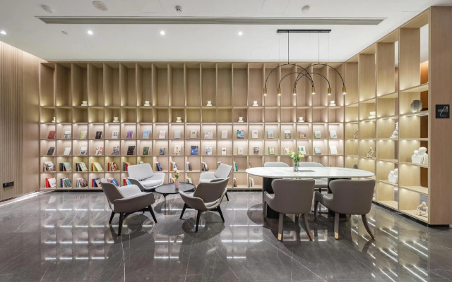 Shanghai Pudong Airport Chuansha Subway Station Atour Hotel