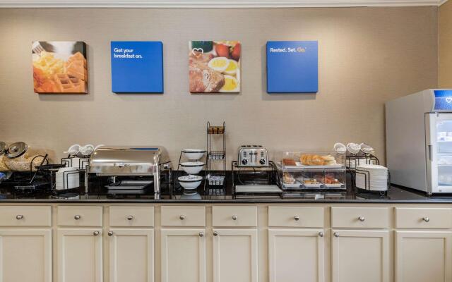 Comfort Inn Moline - Quad Cities
