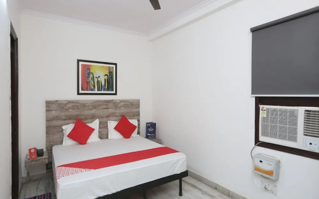 Oyo 22125 Bleu Ville