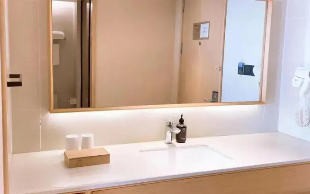 Ji Hotel (Wuhan Zhuankou Development Zone)