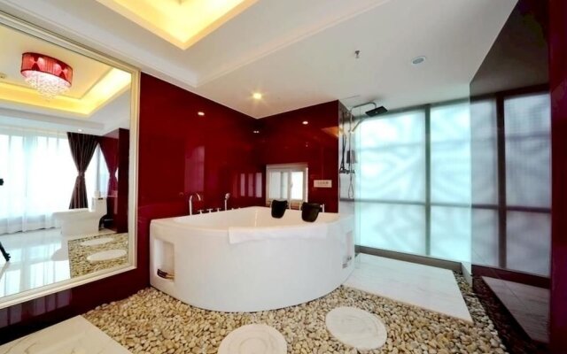 Chongqing Answer To Riddle Theme Hotel