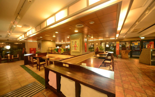 Apollo Hotel