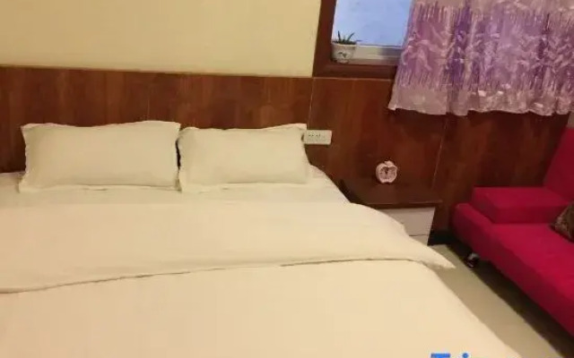 Zhumadian health Hotel