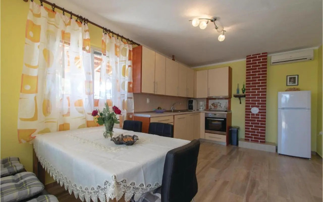 Holiday home Pelegrin 58