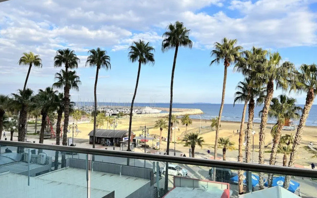 Aphrodite Plaza