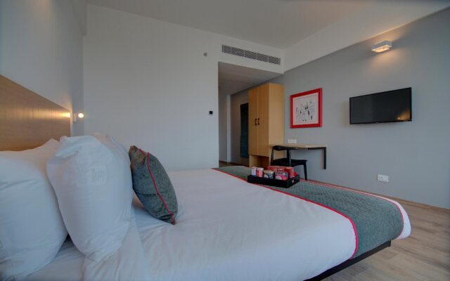 OYO 3036 Hotel Lords Inn Regency