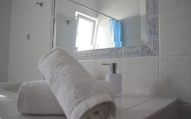 Blue Ark Aigeira Flat & Studio