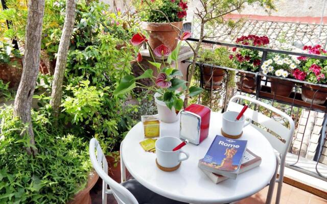 Scala Luxury Terrace studio