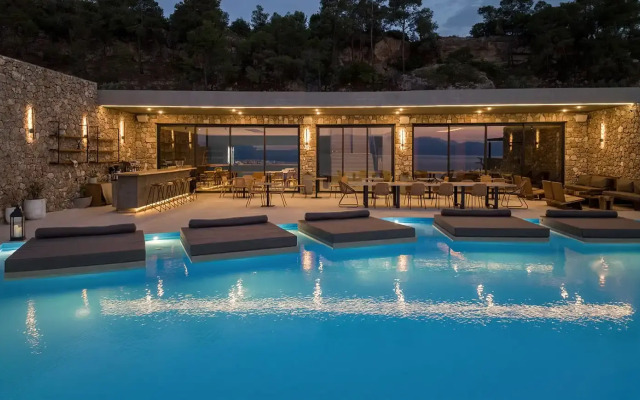 Le Grand Bleu Resort