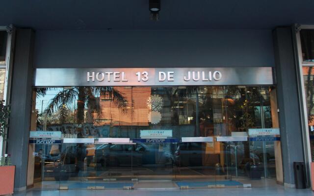 Hotel 13 de Julio