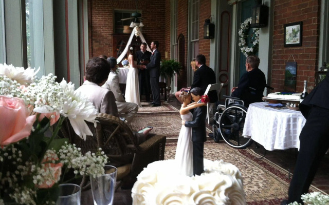 Corners Mansion Inn - A Bed & Breakfast