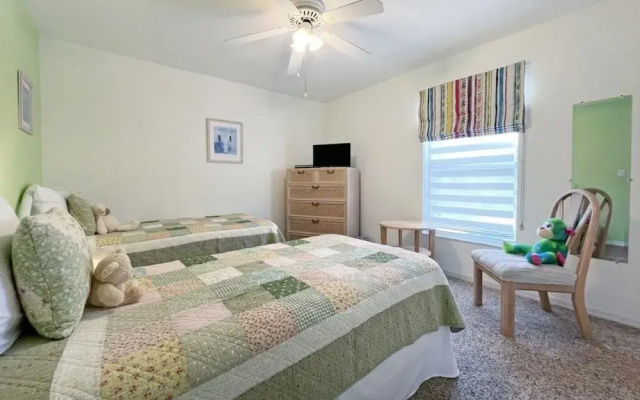 Greatest Grove 4 Bedroom Home by RedAwning