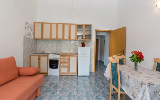 Miranda - Quiet & Next to the sea - A4