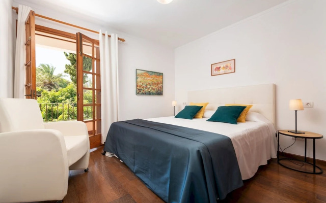 Villa Can Toni in Port de Pollen a