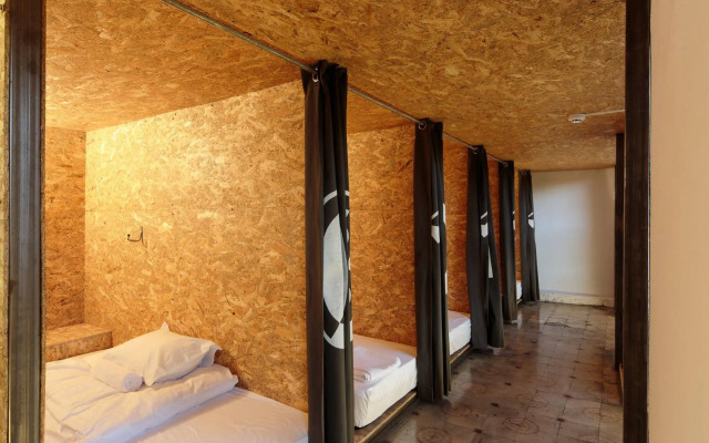 The Dorm - Hostel LX Factory