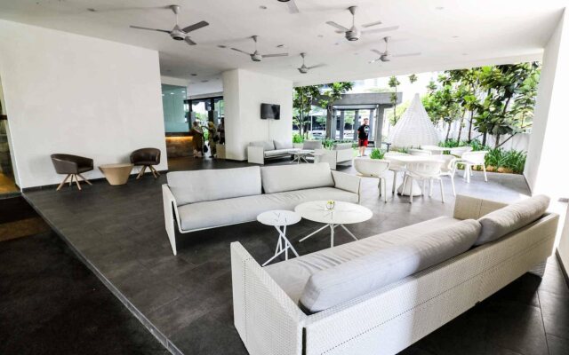 Victoria Home 188 Suites