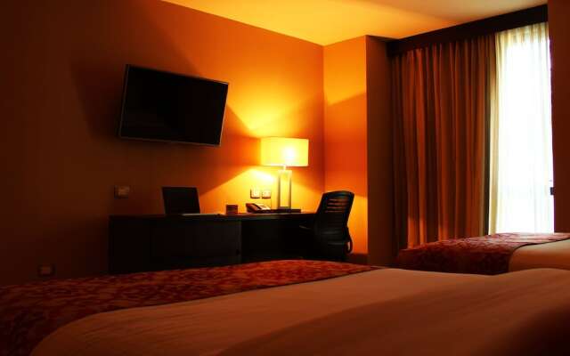 Waldorf Hotel Boutique
