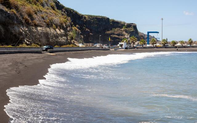 Home2book Sea Side Charco Azul Pool Apartment Wifi