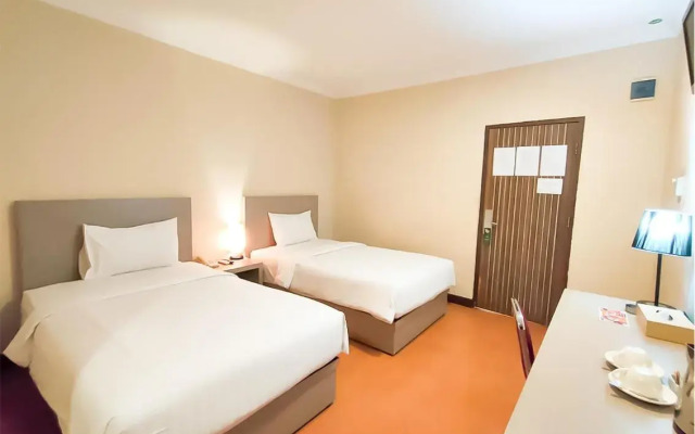 Kawana Hotel
