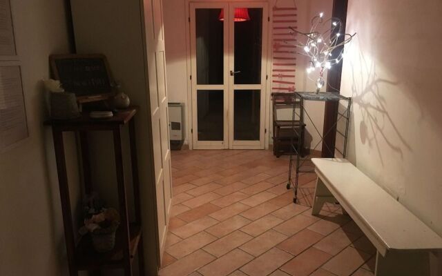 La Casa Dal Giardino Nascosto